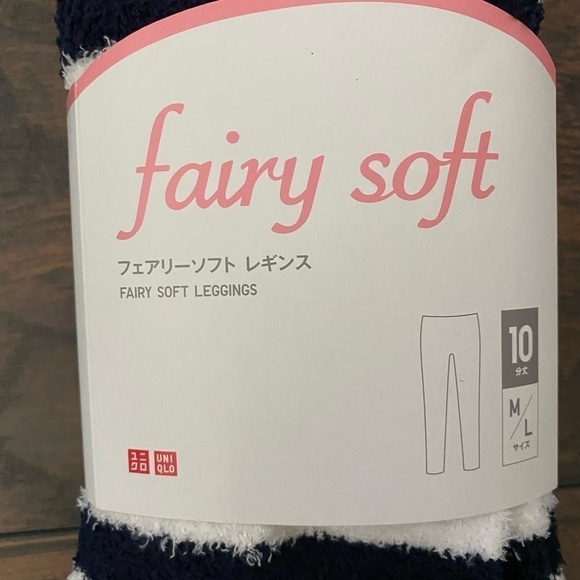 Uniqlo Fairy Soft Leggings, Navy and White, Women, Size: M/L - Picture 3 of 7